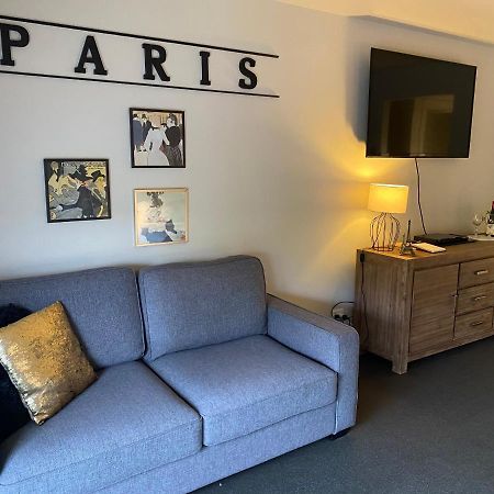 Appartamento Paris Lorne Esterno foto